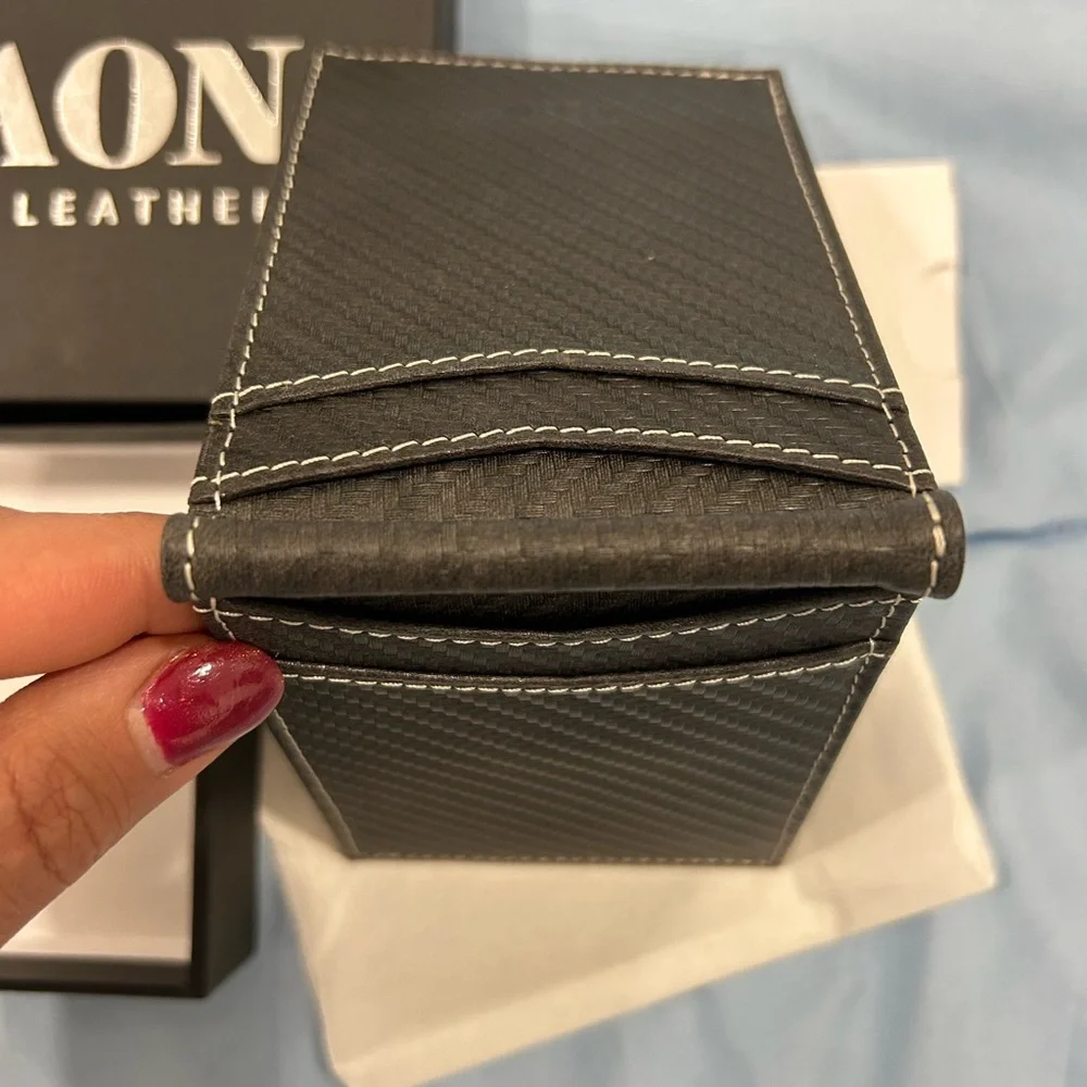 MAON Leather Men’s Black Slim Bifold Wallet Carbon Fiber Style ID Window New